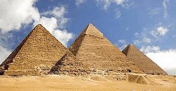 埃及胡夫金字塔的10个神奇之谜(图1)